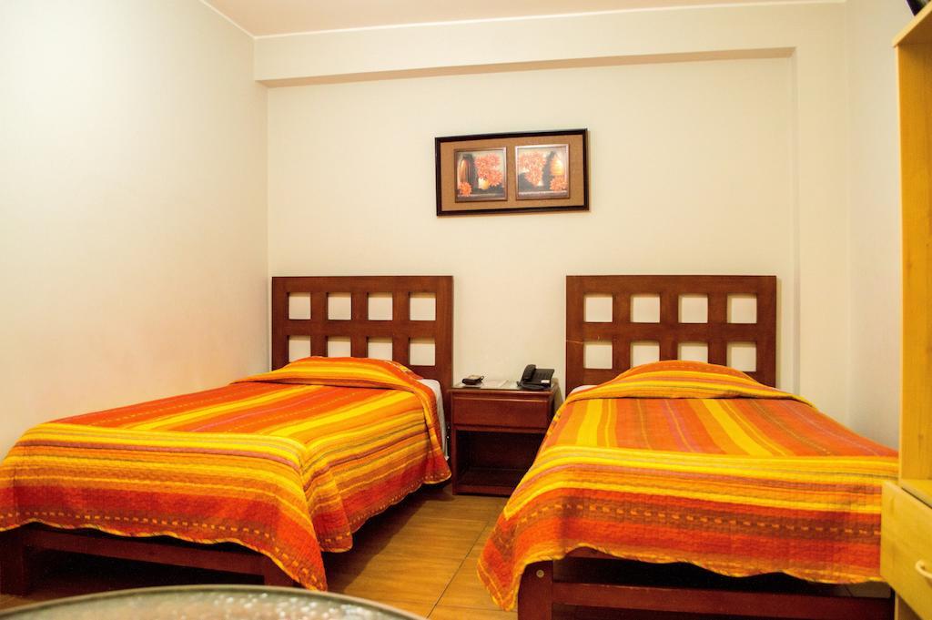 Takora Inn Tacna Room photo